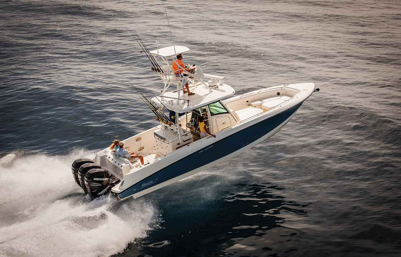 Center Console in Quartermaster Marine